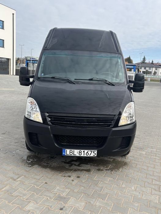 Iveco daily 3.0 wzmocnione zakonserwowane nowe opony stan bardzo dobry