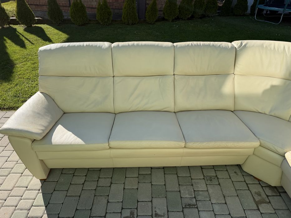 Шкіряний уголок ідеальний стан