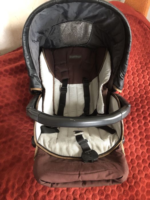 Коляска люлька в нормальному стані