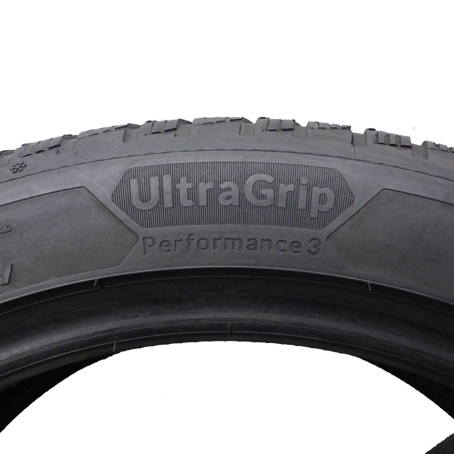 235/45/18 Goodyear 235/45R18 98V XL UltraGrip Perfor. Zima 2023 6,8-7m