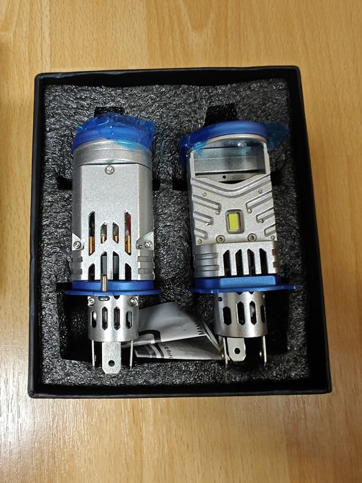 BI-LED міні лінзи F50 pro, Sanvi M11, M01T, H4. Комплект