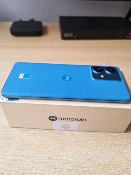 Motorola EDGE 40 neo 12/256 GB stan bdb gwarancja