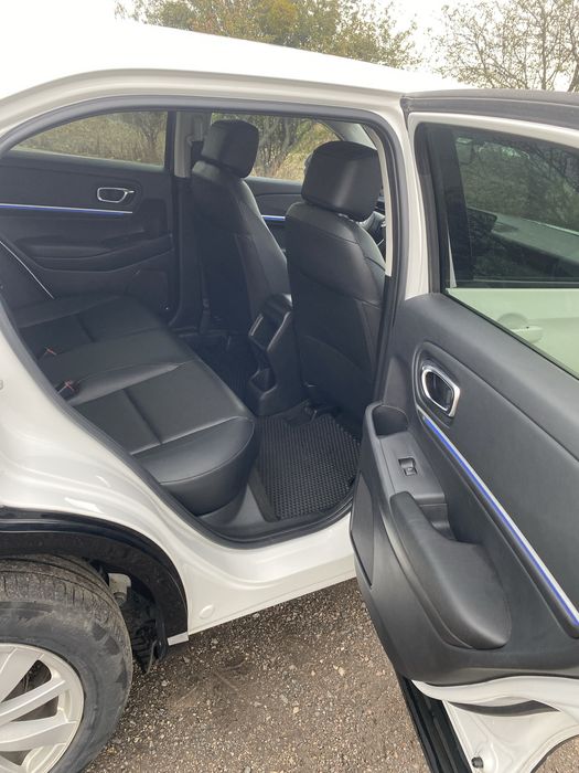 Honda e:NS1        .