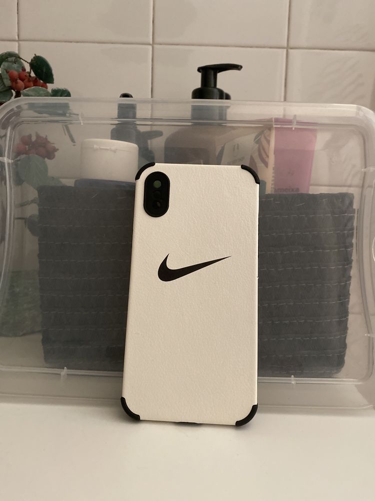 Capa iPhone XS Nike