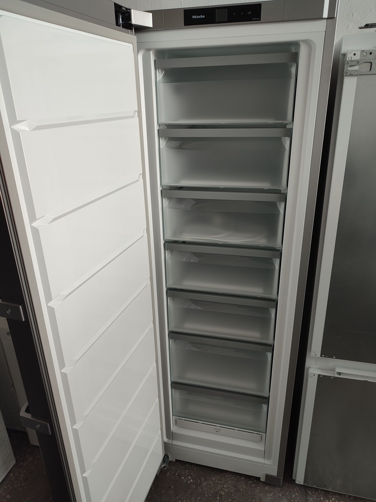 Zamrażarka Miele. 185 cm NoFrost A+++