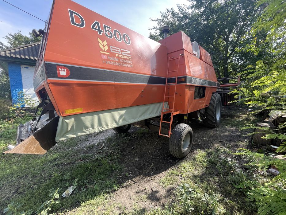 Комбайн Дронінборг 4500