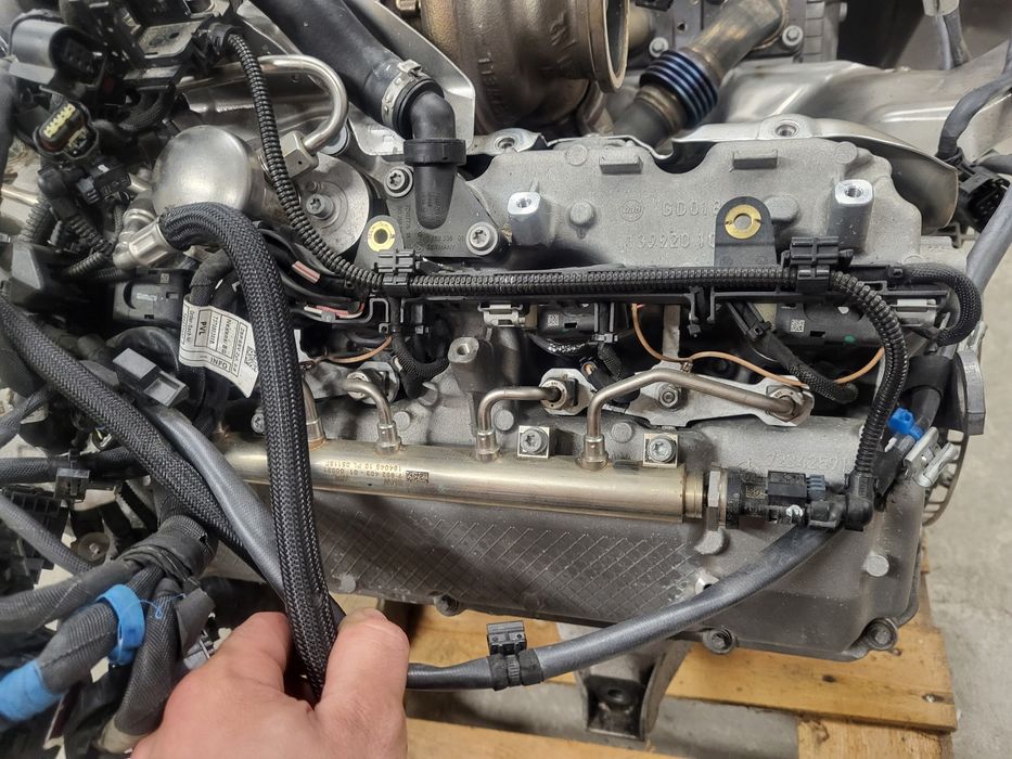 Silnik bmw m5 f90 G30 m8 f92 f93 4.4 v8 600km 625km Kompletny