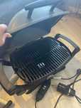 Портативный гриль Q2400 Weber
