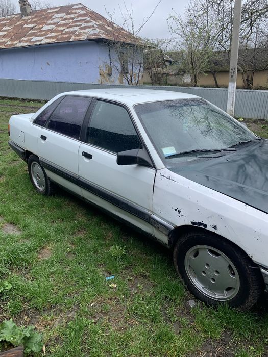 Ауди 100 2.5 газ бензин