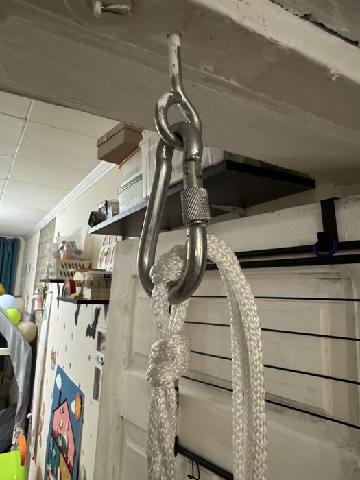 дитяча гойдалка infancy