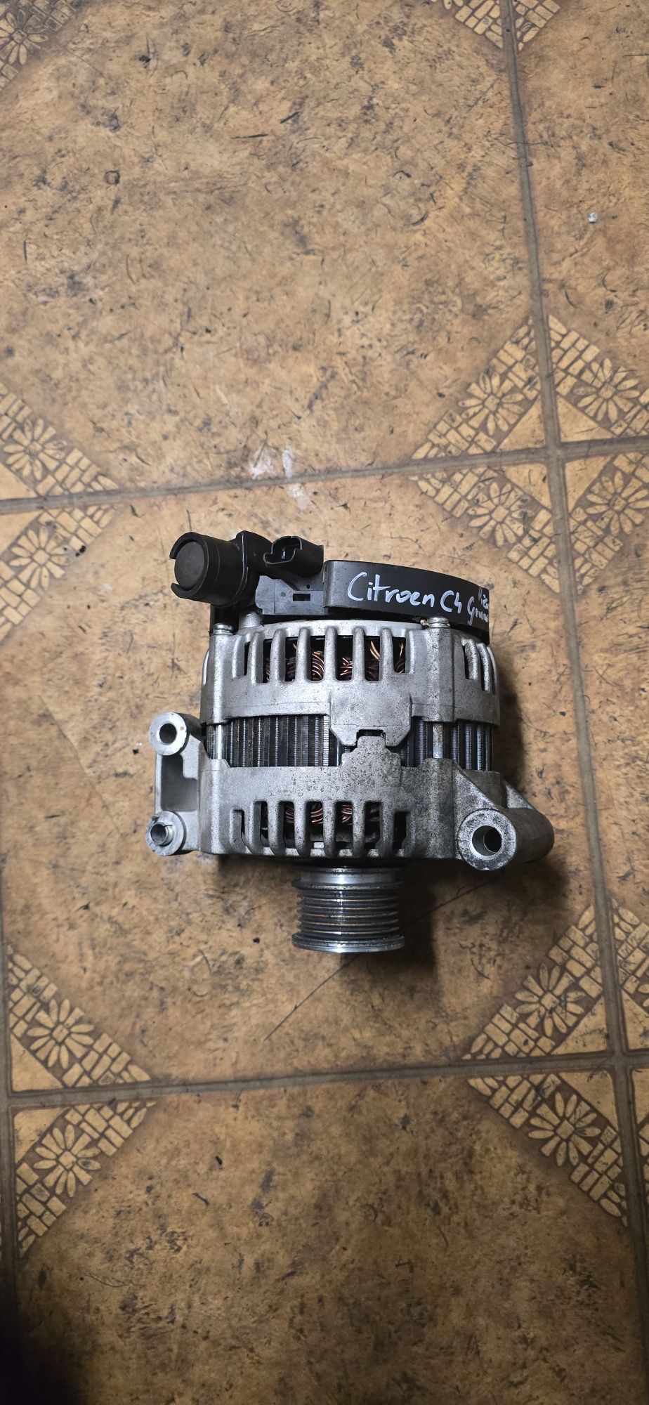 Alternator Citroen C4 Grand Picasso 1.6  STX  100  521