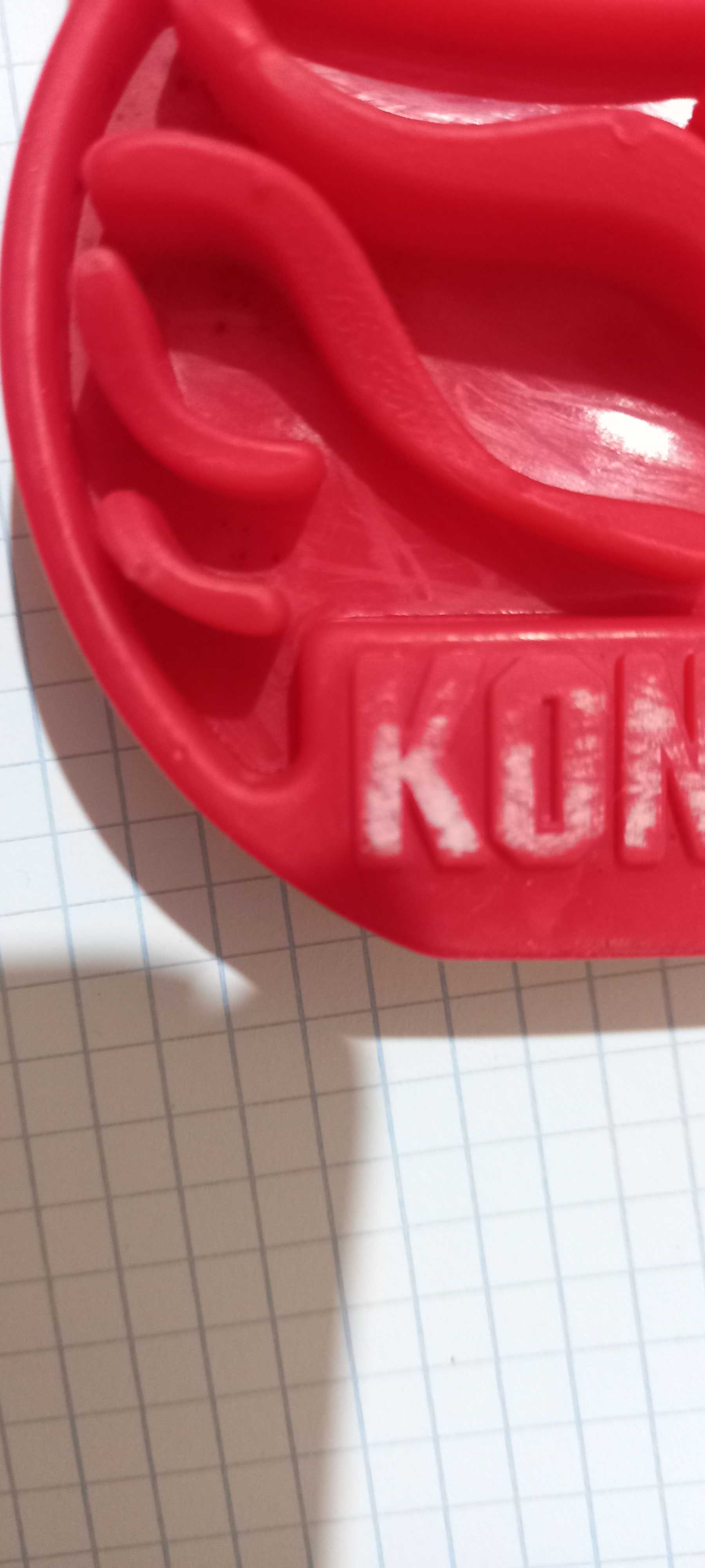 Kong Licks Brinquedo para Snacks para cães - S