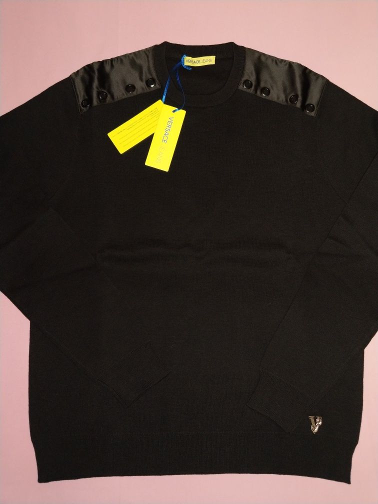 Wyprzedaż swetr męski Versace Jeans.