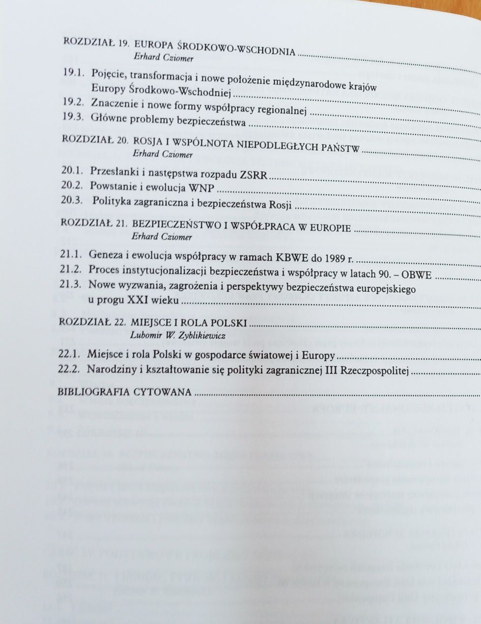 Zarys współczesnych stosunków  międzynarodowych