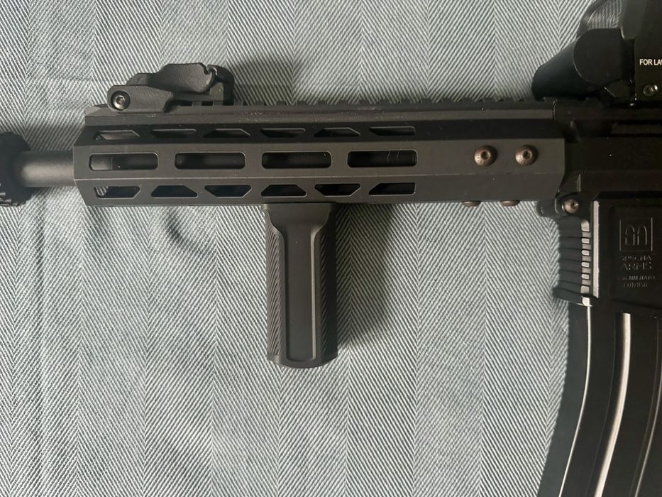 Handstop chwyt przedni AR-15,PCC,AR MlOK różne kolory