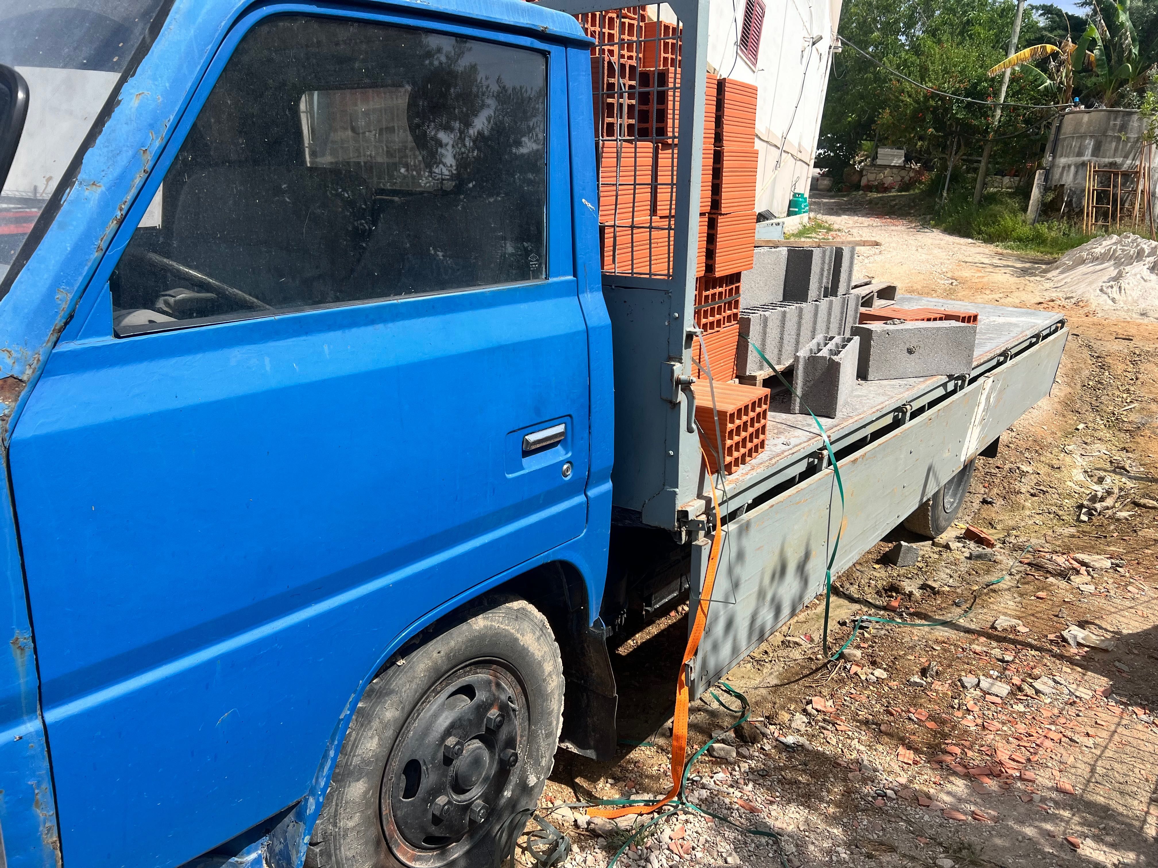 Mitsubishi Canter