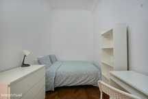 544260 - Quarto com cama de casal em...