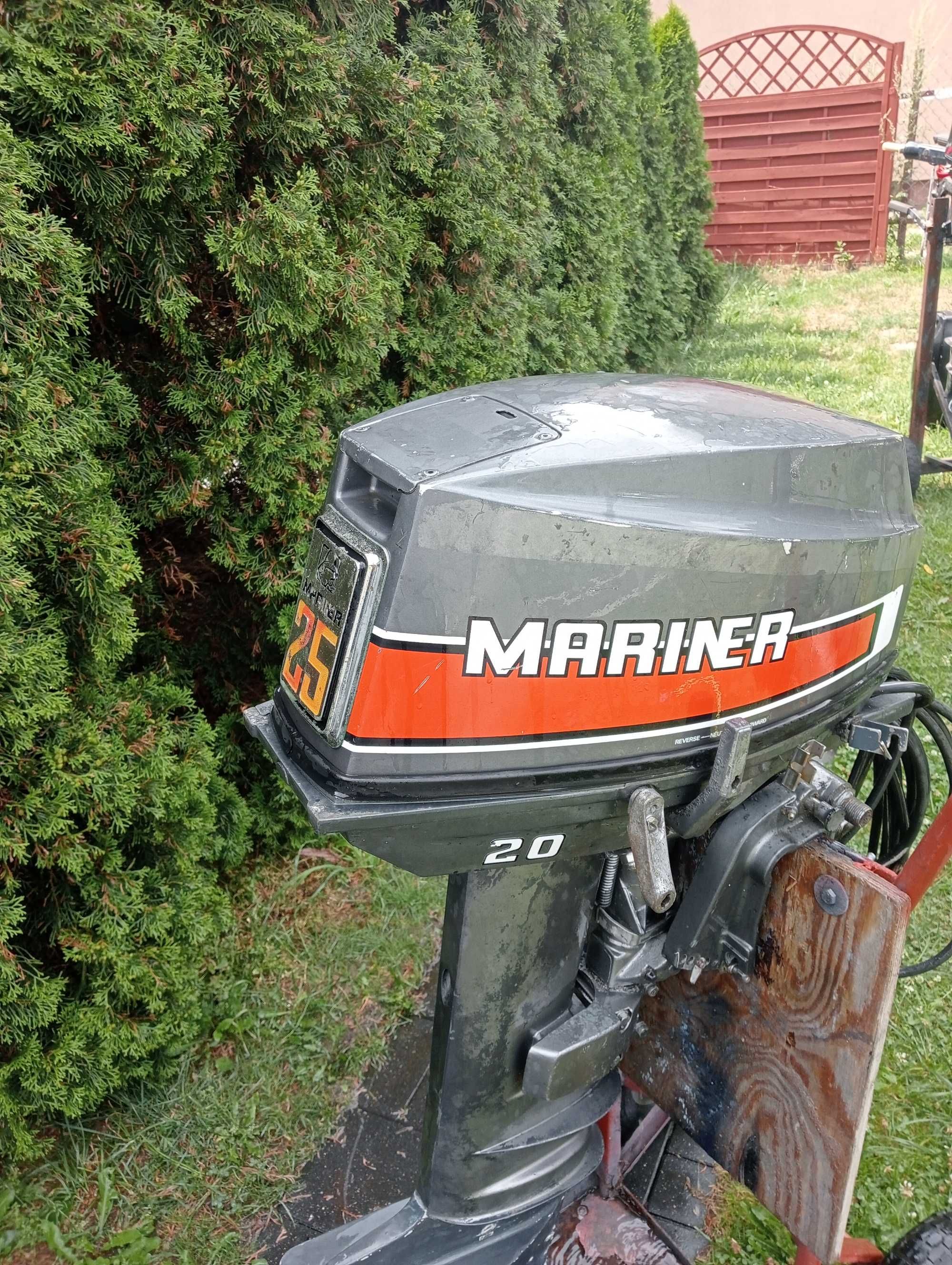 silnik zaburtowy Yamaha 25 rozrusznik