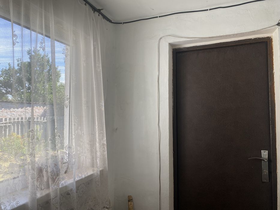 Грушевського, частина будинку