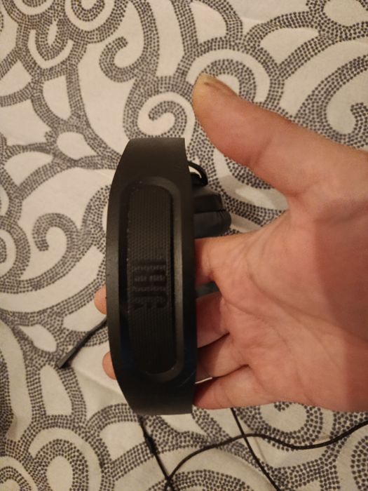 Fones JBL em bom estado