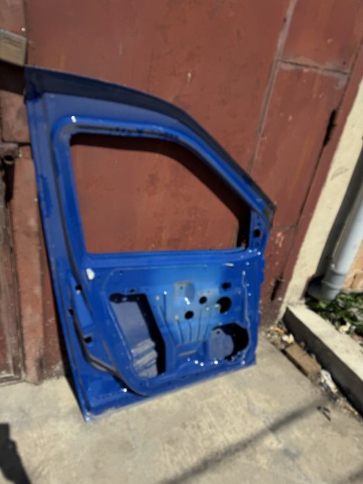 Двері фіат добло 263