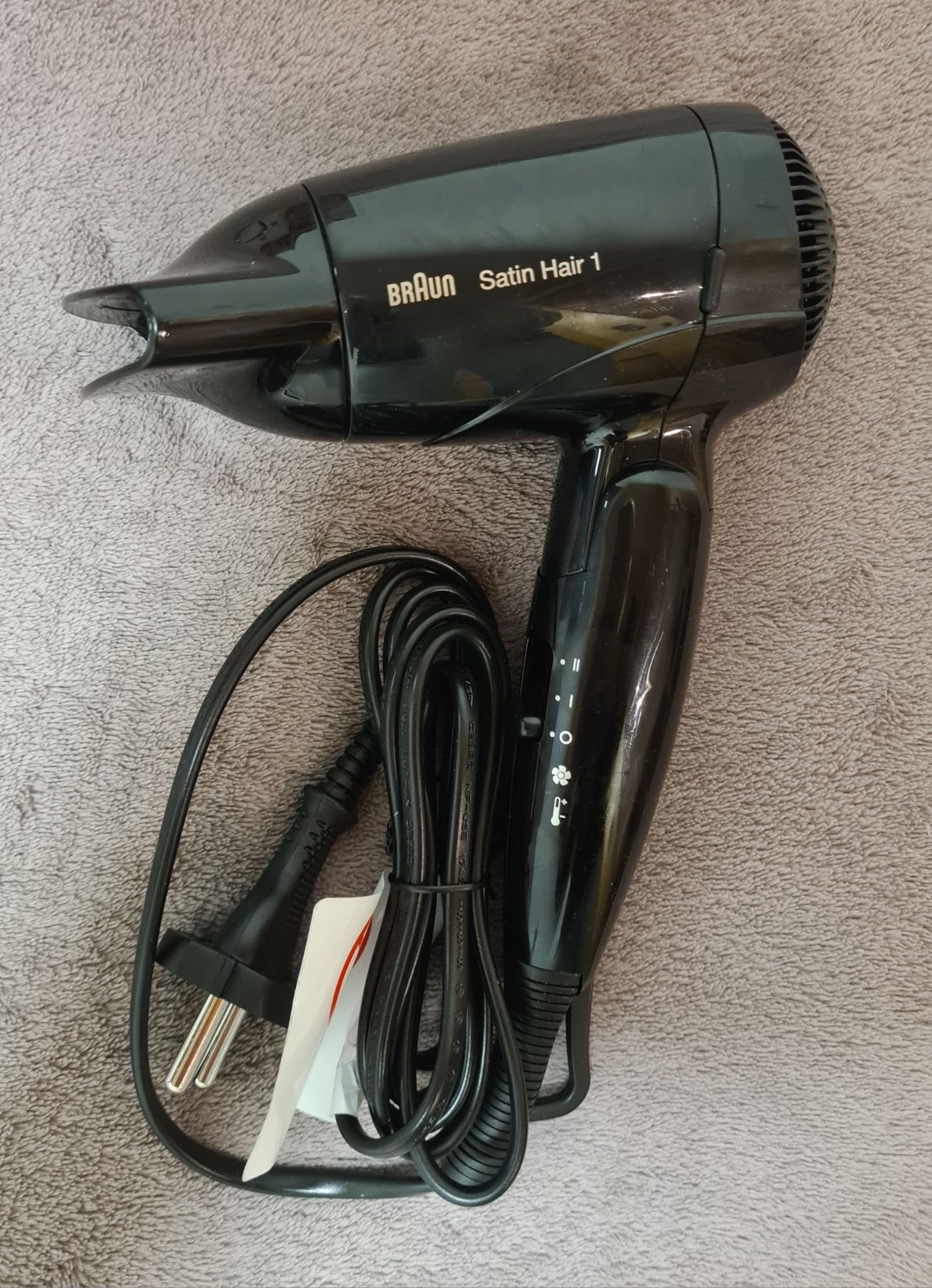 Suszarka do włosów składana, podróżna Braun Satin Hair 1200W