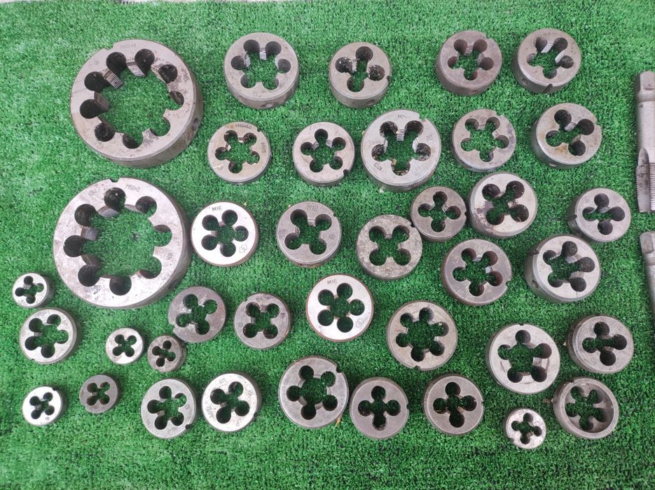 Плашка метрична, лерка виробництво СССР різні розміри