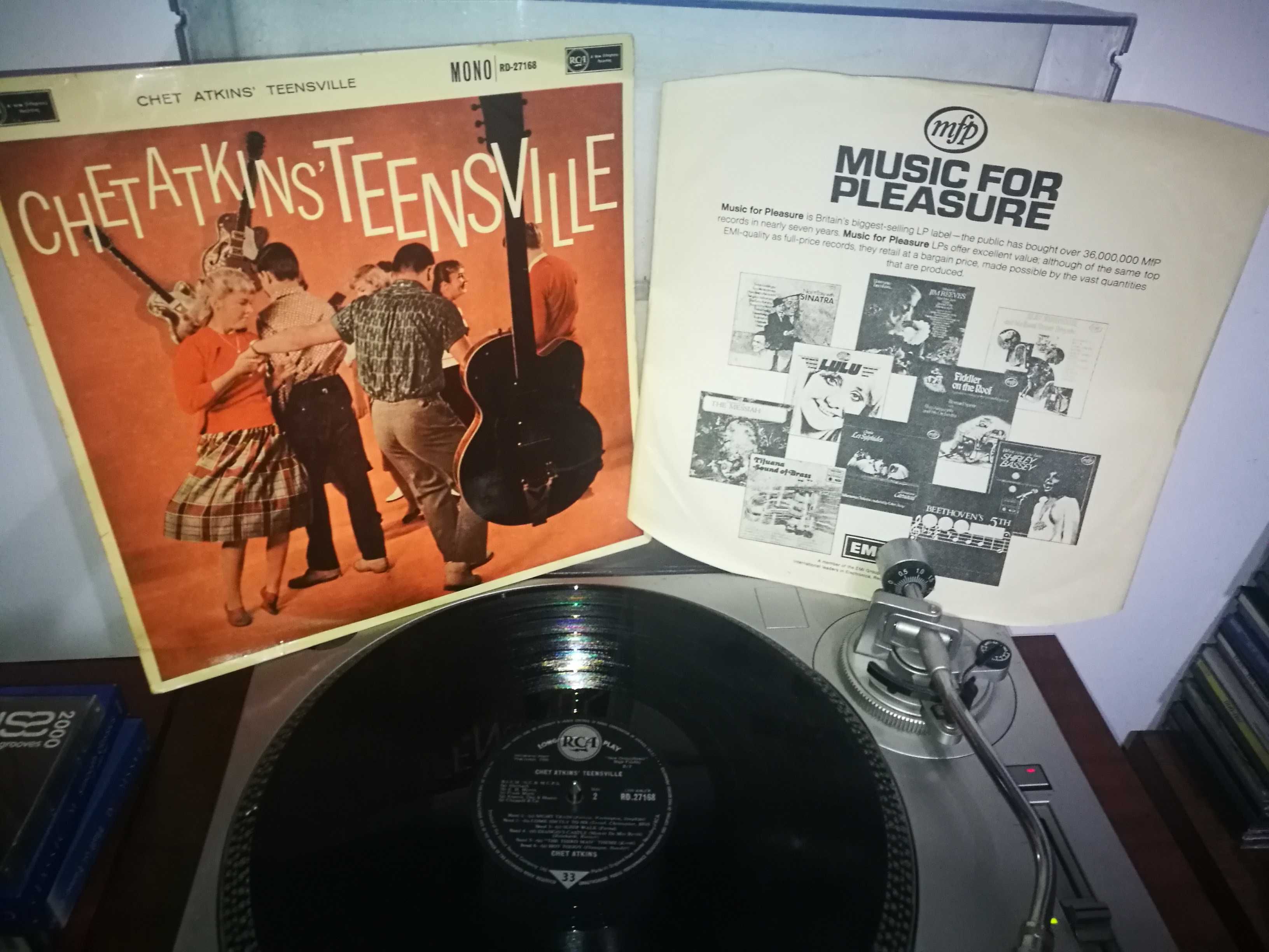 CHET ATKINS - Teensville (Ed Inglesa - 1960) LP