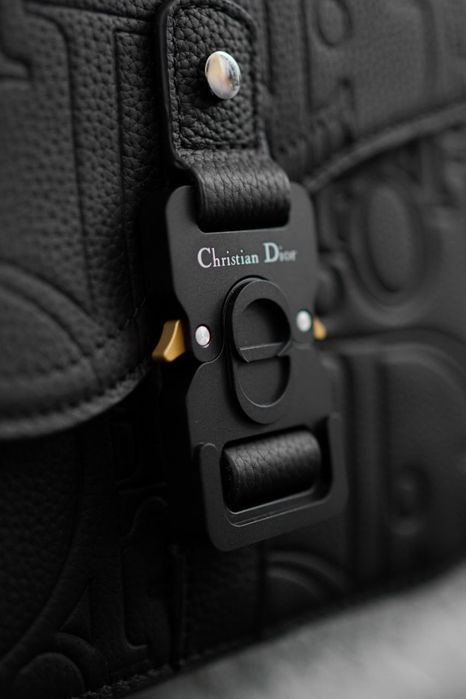 Кожаная сумка Dior
