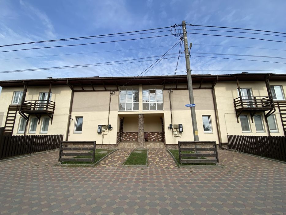 Таунхаус з міськими комунікаціями