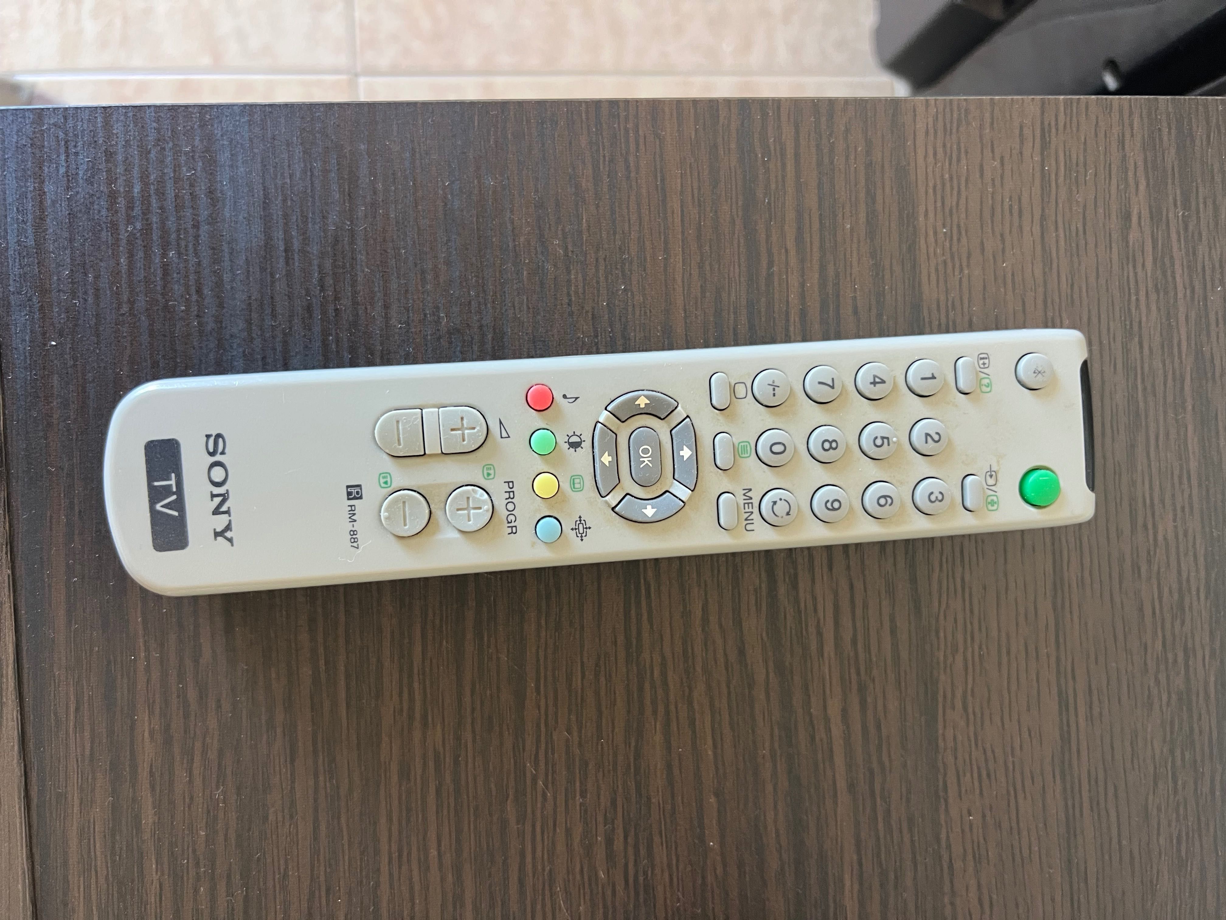 TV Sony Trinitron KV-28FX55E – Comando original incluído – 100€