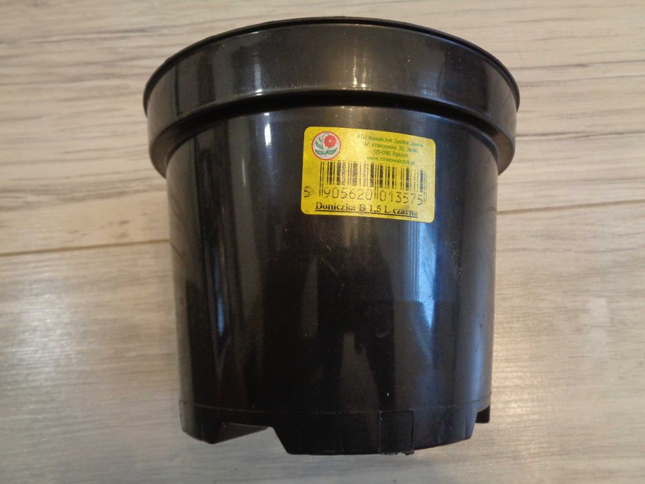 Doniczka donica / 1,5 L / 15 x 12 x 11,5 cm / SPRAWNA /DARMOWA DOSTAWA