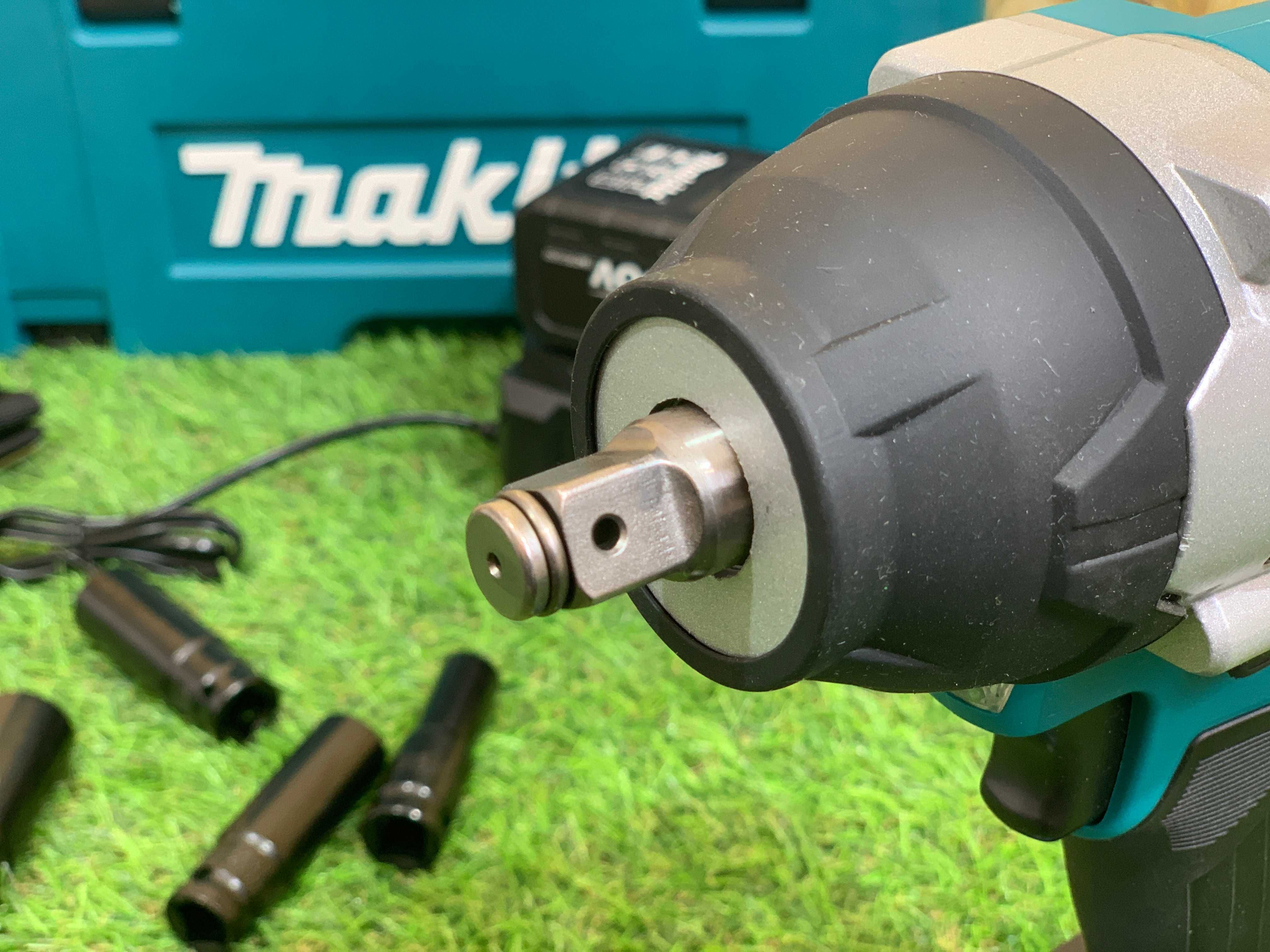 Гайковерт Ударний Акумуляторний Makita DTW800BL (36V/8A) Li-ion 800Nm