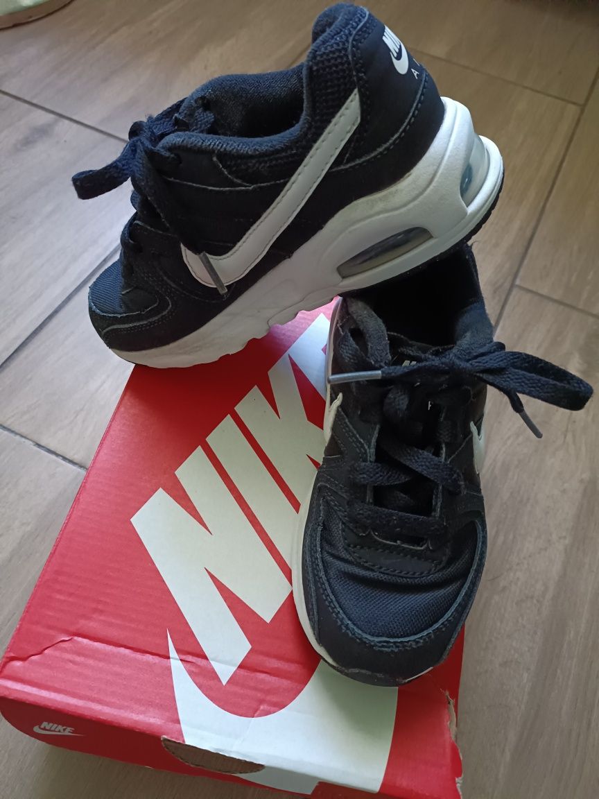 Nike Air Max Command FLEX 29,5