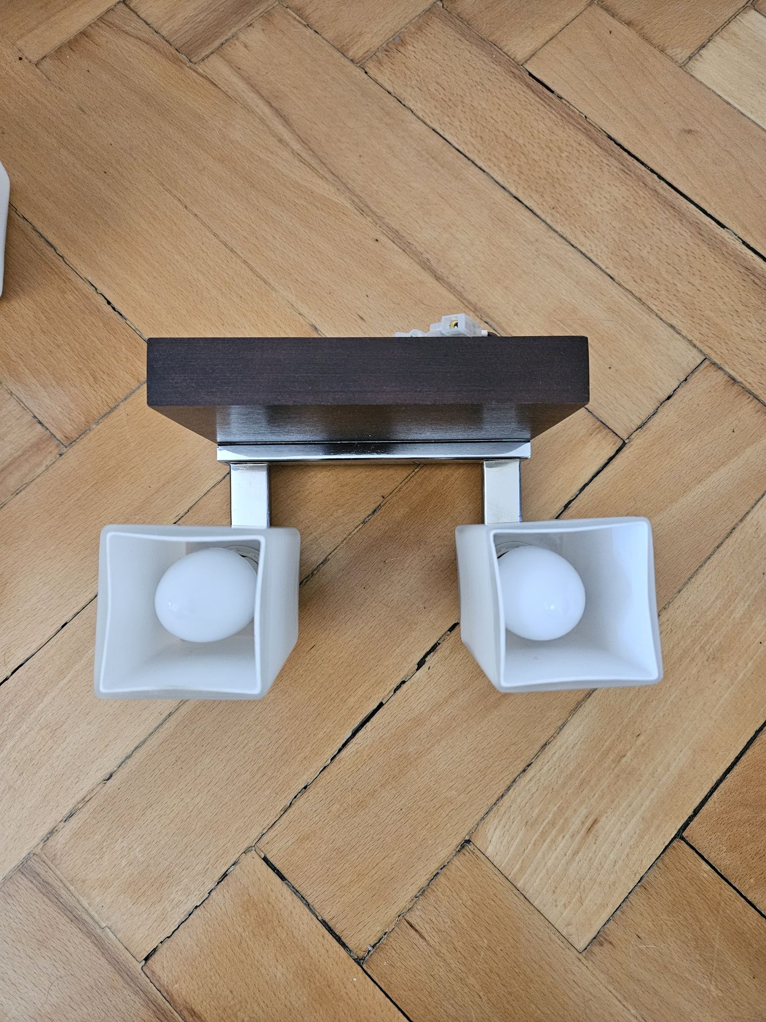 Lampa sufitowa z kinkietami