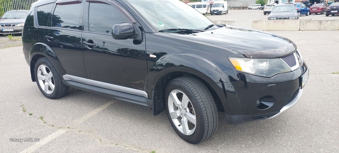Продам   Outlander XL, 2009 год