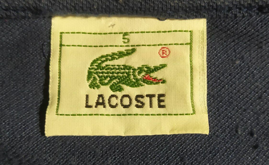 Продам поло Lacoste