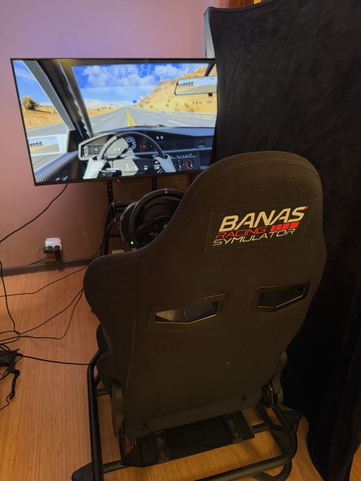 Stanowisko simracing kompletny symulator wyscigowy z telewizorem