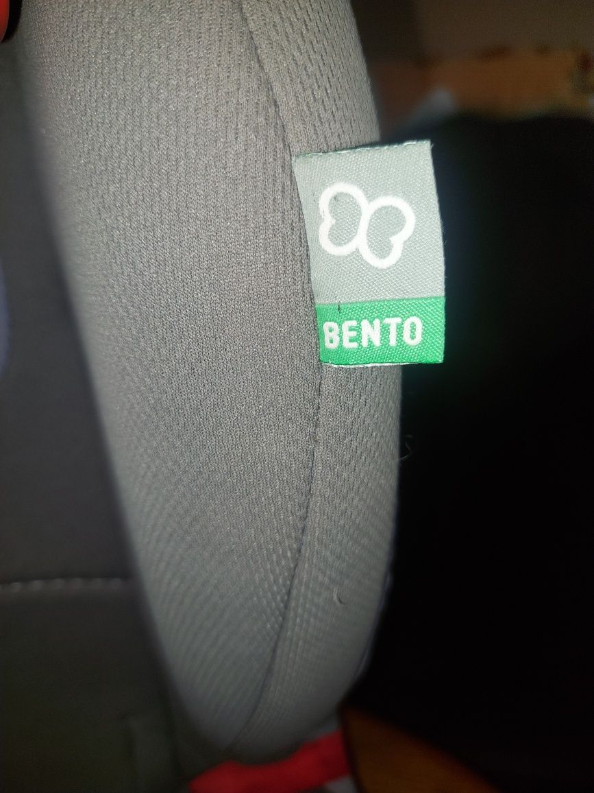 Fotelik samochodowy BENTO