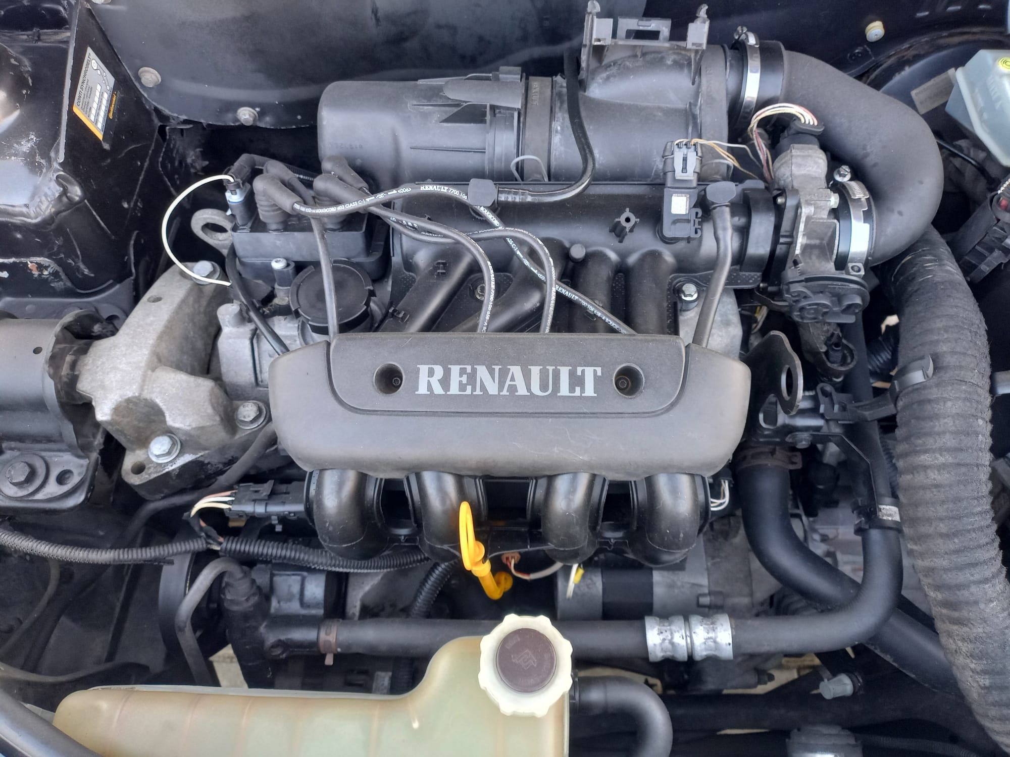 Vendo carro clio 1.2