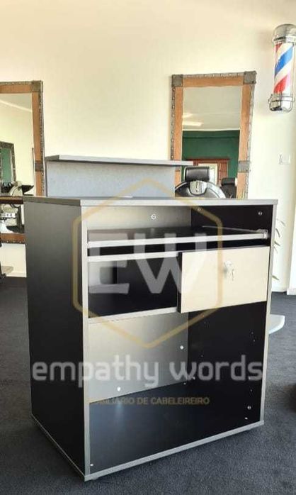 RECEPÇÃO PARA CABELEIREIRO / BARBEARIA - FABRICANTE