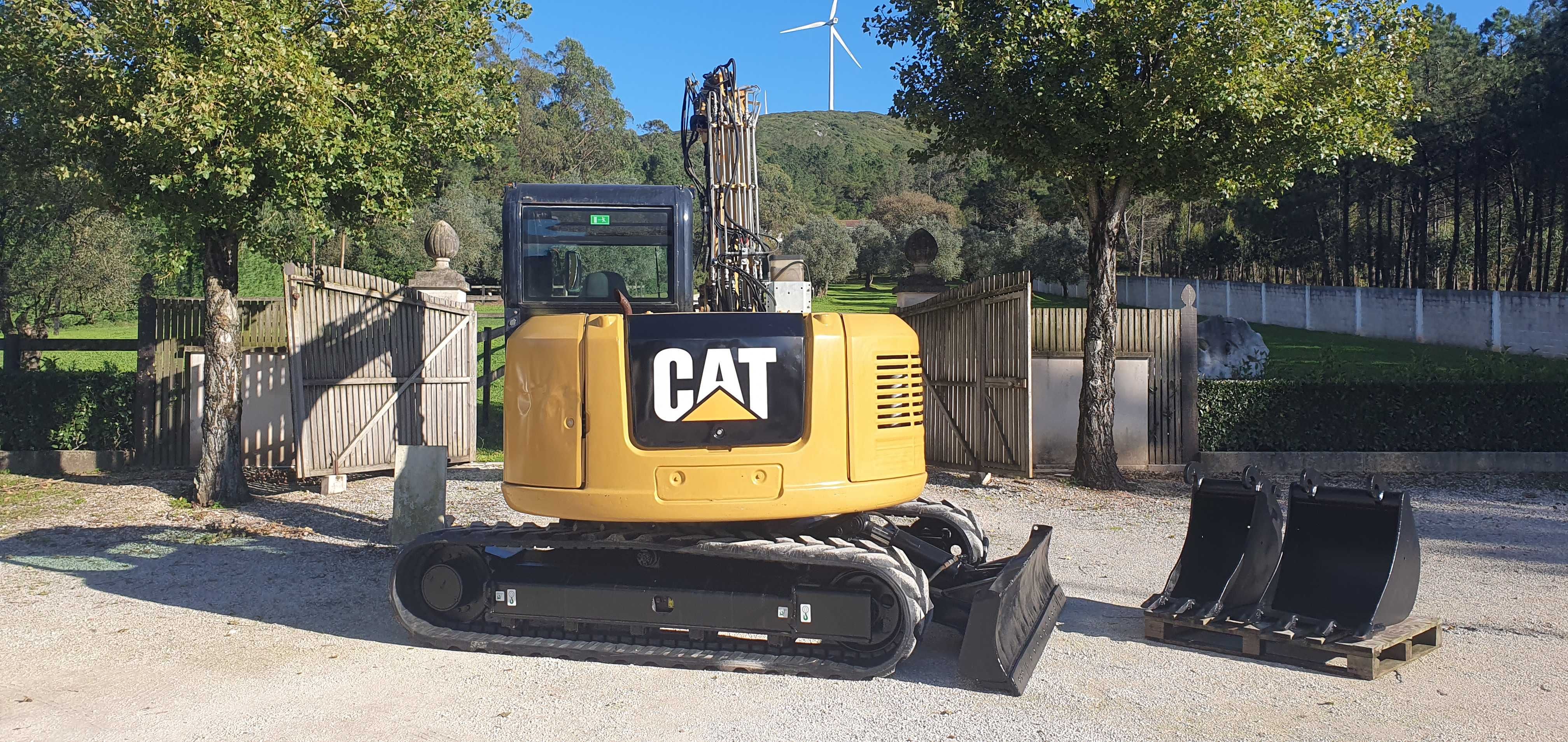 Mini Giratória Caterpillar 308E2 CR