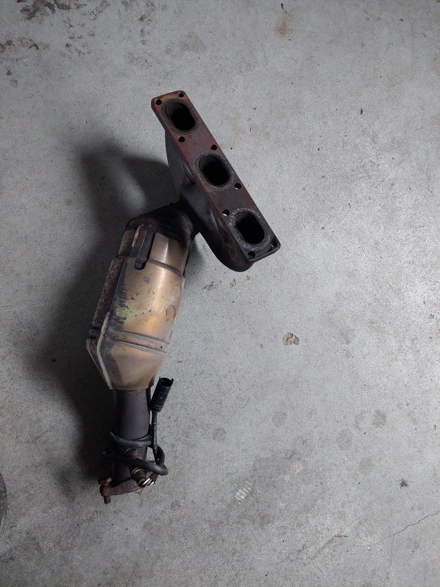 katalizatory katalizator kolektor wydechowy wydech bmw m54 m52 bmw e46