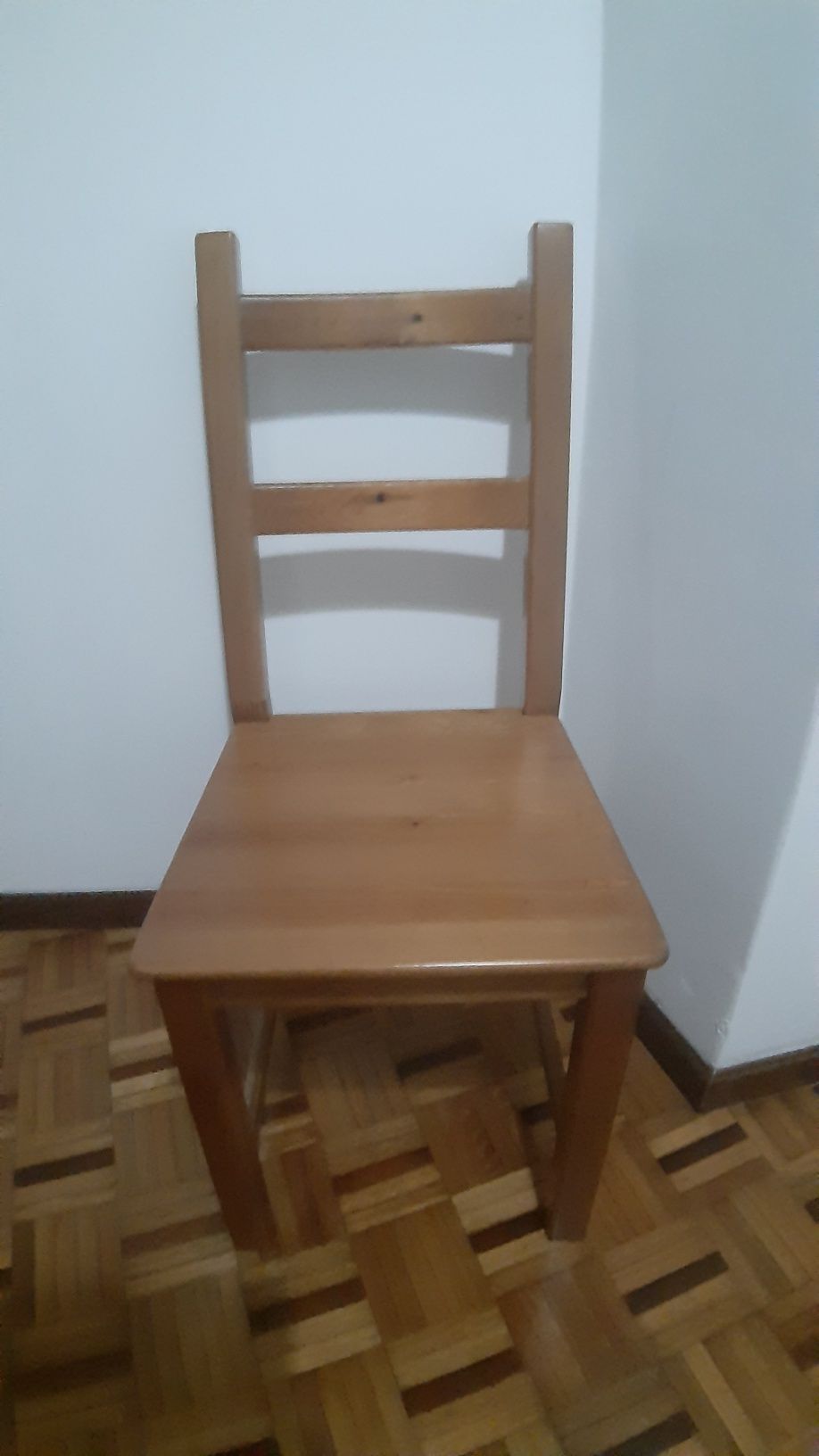 Mobília de Quarto Completa - 425€