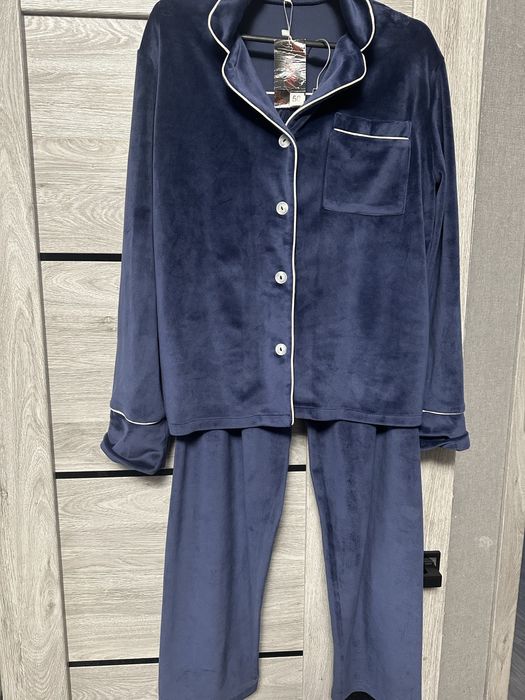 Домашній одяг. Королівський велюр