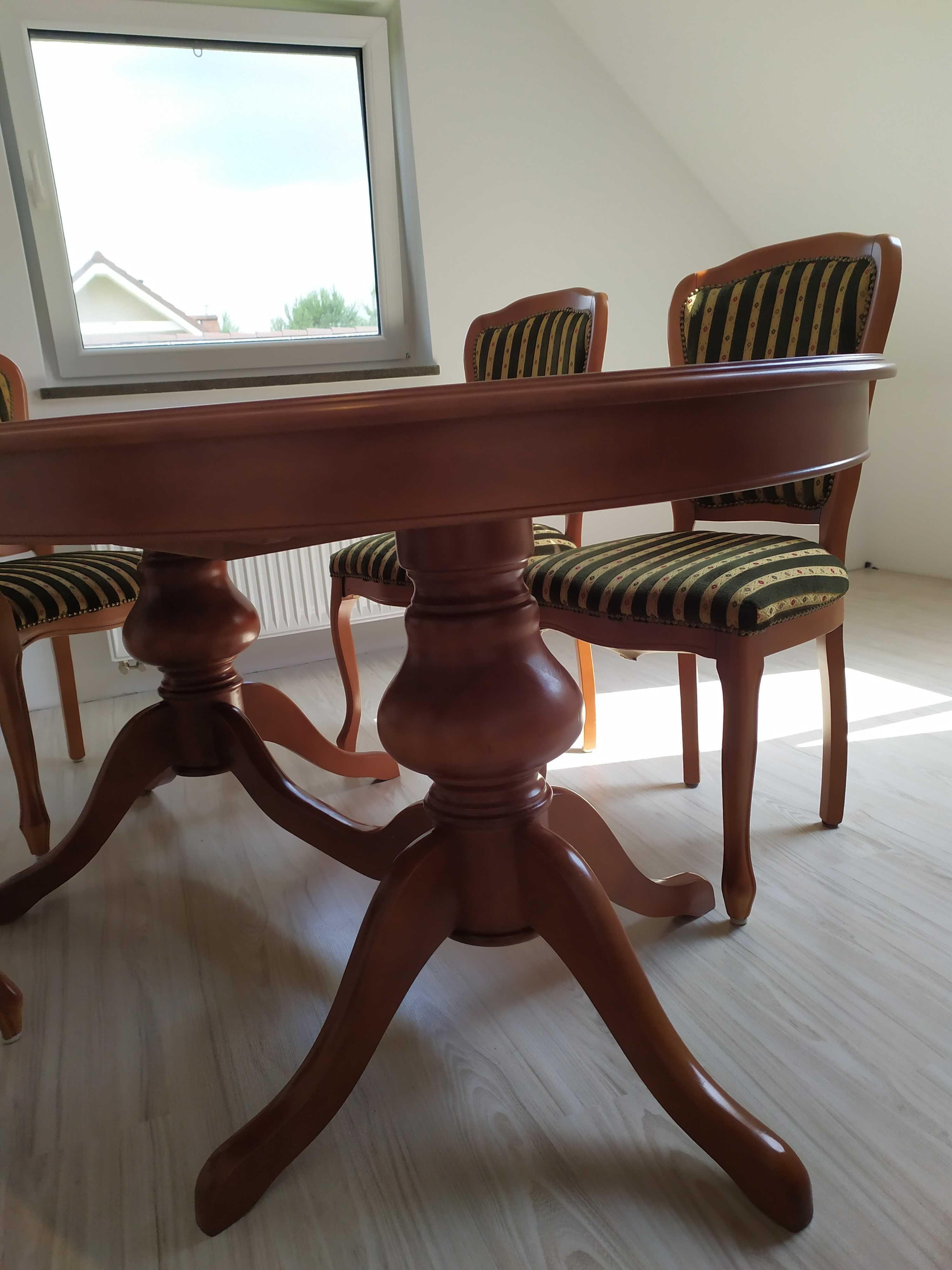 stół i krzesła stylowe do salonu jadalni włoskie