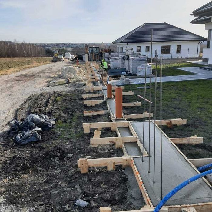 usługi budowlane,Płyty betonowe,płyty fundamentowe,brukarka
