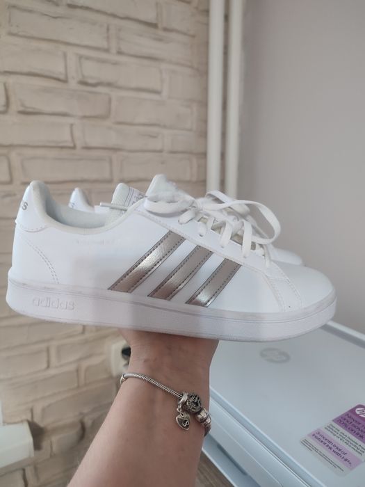 Adidasy damskie 38 rozmiar. NOWE