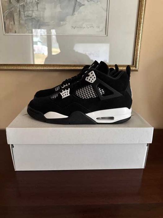 Buty damskie Trampk Jordan 4 Retro White Thunder R.45
