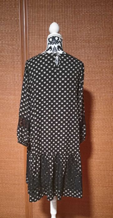 Luźna sukienka oversize S/L
